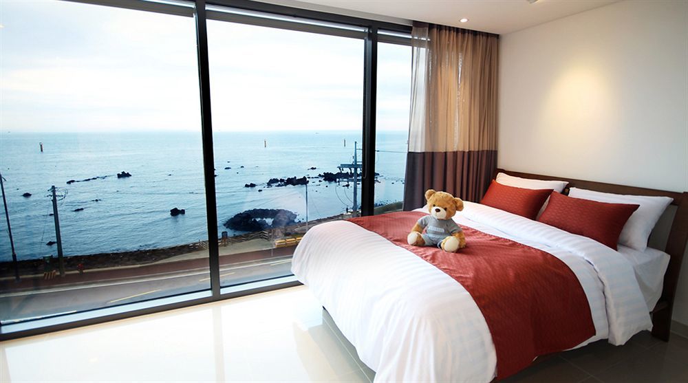 วิสตา รีสอร์ต Hotel เมืองเชจู ภายนอก รูปภาพ
