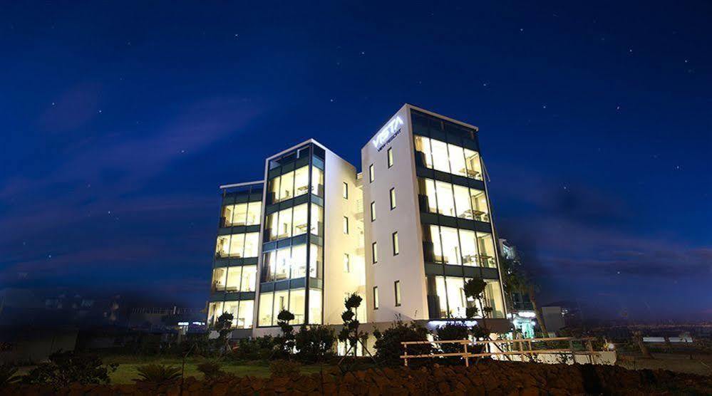 วิสตา รีสอร์ต Hotel เมืองเชจู ภายนอก รูปภาพ